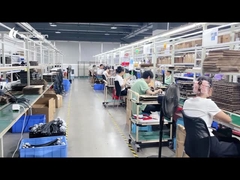 Caractéristiques supplémentaires Station d'amarrage USB-C 9 en 1 avec manuel d'utilisation et conception compacte inclus